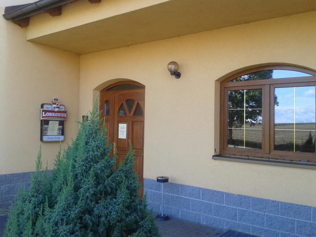 Penzion Stary Dvur Nove Dvory  Bagian luar foto