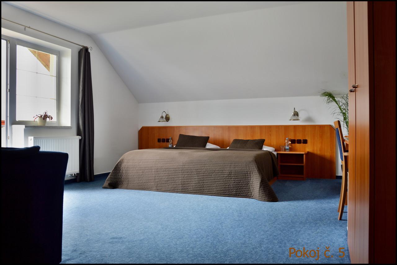Penzion Stary Dvur Nove Dvory  Bagian luar foto